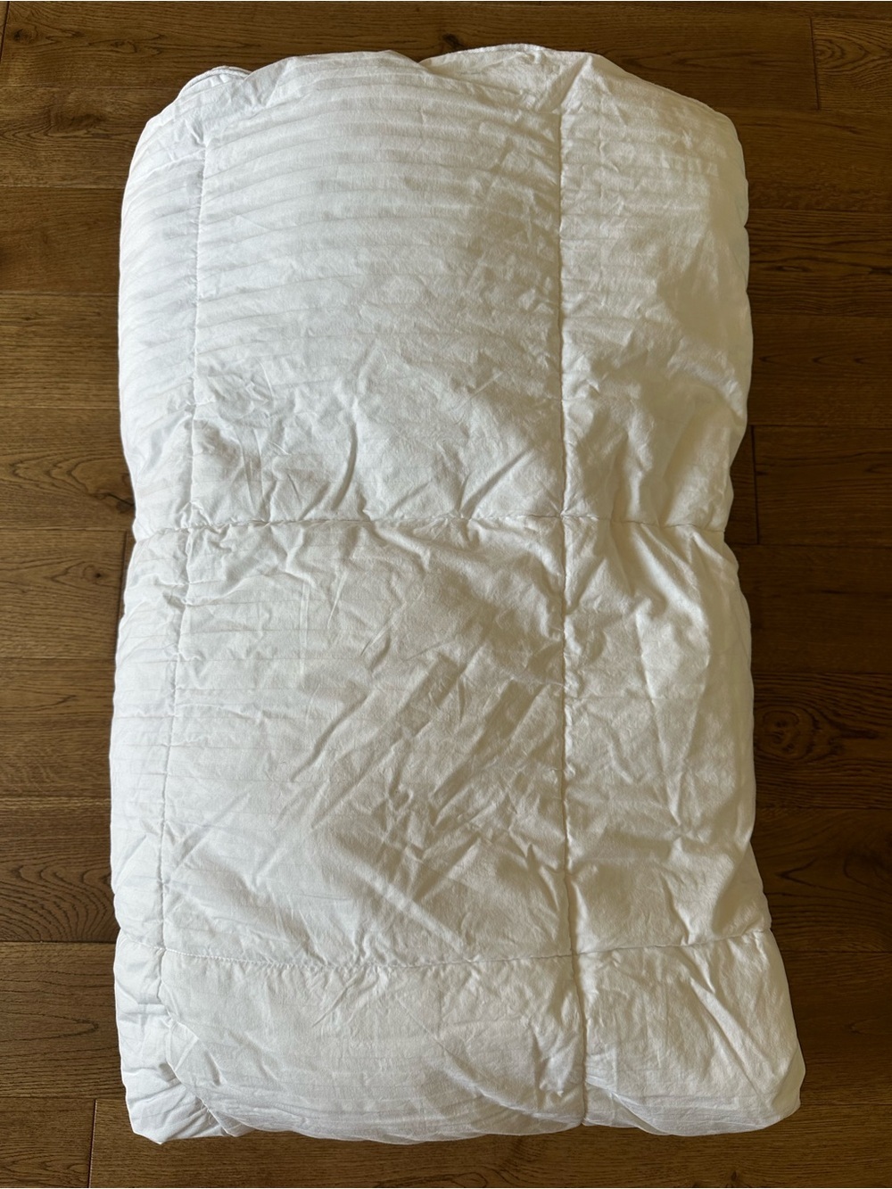 Pottery Barn White Twin Comforter